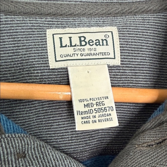 L.L.Bean Men’s Blue Quarter Button Pullover Fleece Sweater – Size medium regular - Picture 2 of 10
